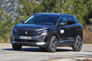 Peugeot-3008-2020