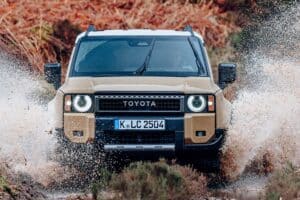 Toyota-land-cruiser-2024-(2)