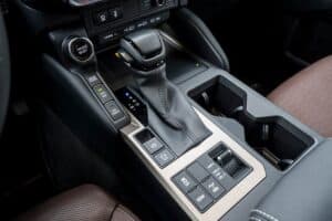 Toyota-land-cruiser-2024-(7)