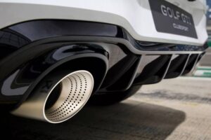 VW-Golf-GTI-Clubsport-LRing-00016-2048×1366