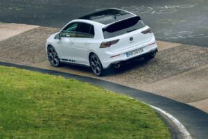 VW-Golf-GTI-Clubsport-NRing-00004-2048×1366