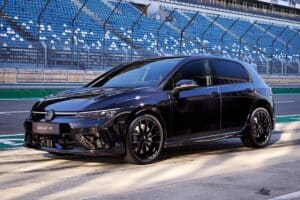 VW-Golf-R-2024—(11)