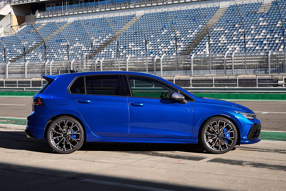 https://autogreeknews.gr/wp-content/uploads/2024/06/VW-Golf-R-2024-18.jpg