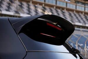 VW-Golf-R-2024—(7)