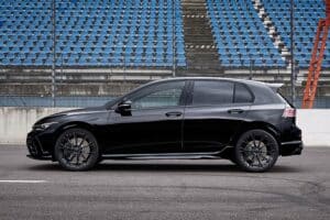 VW-Golf-R-2024—(9)