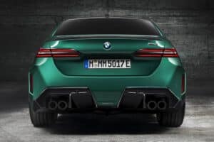 bmw-m5-2024-(12)