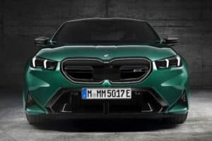 bmw-m5-2024-(13)