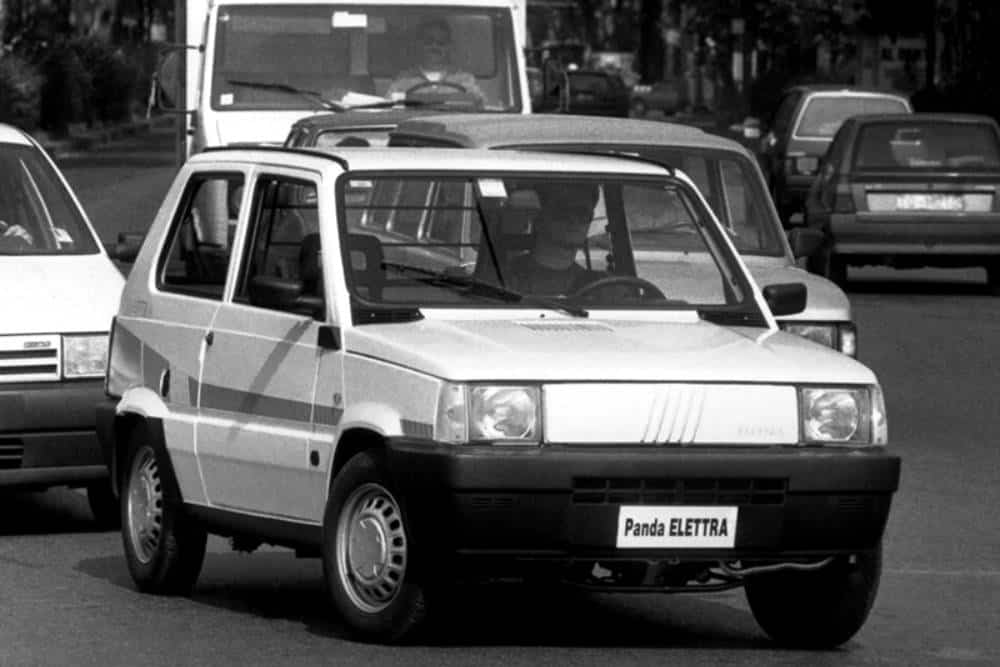 https://autogreeknews.gr/wp-content/uploads/2024/06/fiat_panda_elettra_1.jpg