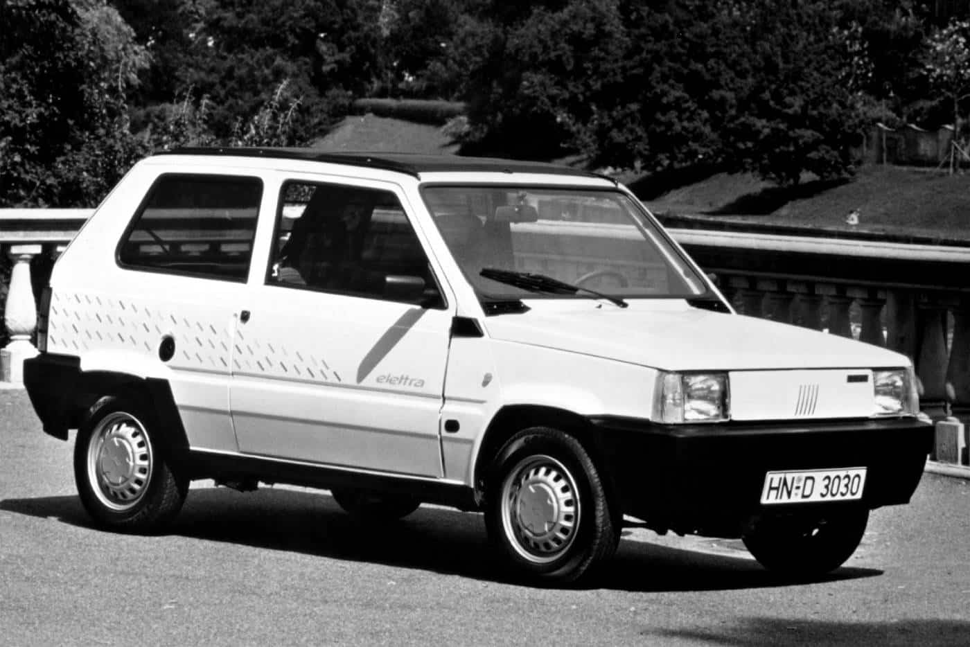 https://autogreeknews.gr/wp-content/uploads/2024/06/fiat_panda_elettra_2_1.jpg