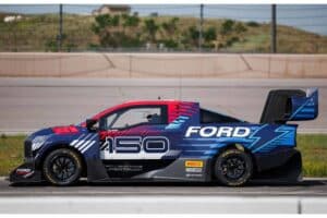 ford-f-150-lightning-supertruck (1)