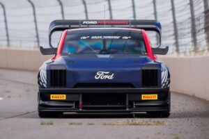 ford-f-150-lightning-supertruck (8)