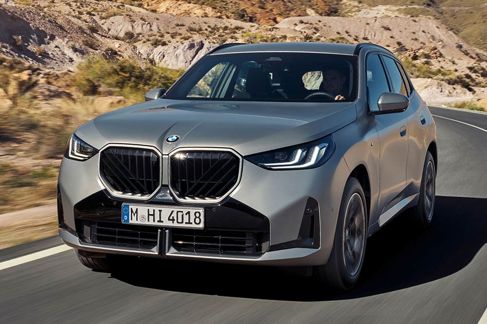 https://autogreeknews.gr/wp-content/uploads/2024/06/new-bmw-x3-20-xd-1.jpg