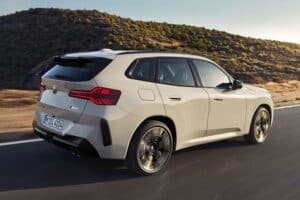 new-bmw-x3-m50-x-(2)