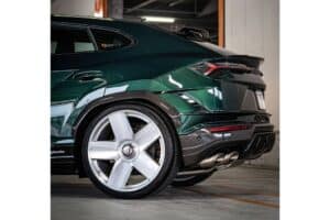 worlds-coolest-lamborghini-urus-performante-rocks- (5)
