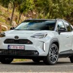 2024-yaris-cross-dynamicgrey-dpl-dynamic05