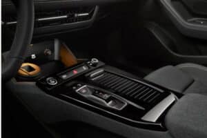 2025-Audi-A6-e-tron-34-2048×1536