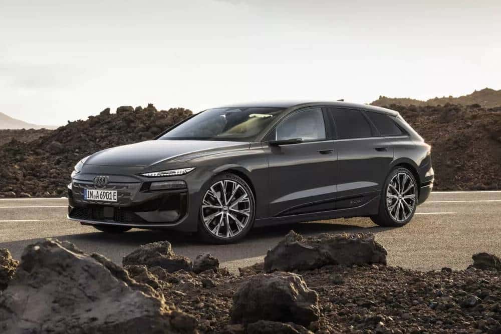 https://autogreeknews.gr/wp-content/uploads/2024/07/2025-Audi-A6-e-tron-38-2048x1536-1.jpg