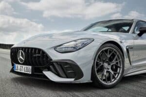 2025-Mercedes-AMG-GT-63-Pro-711-15