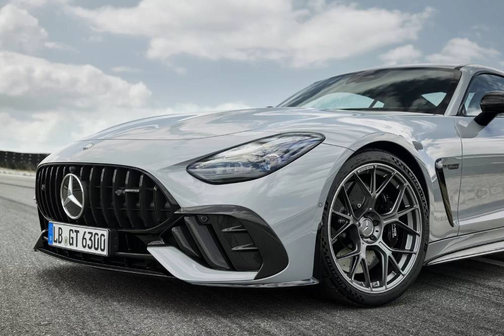 https://autogreeknews.gr/wp-content/uploads/2024/07/2025-Mercedes-AMG-GT-63-Pro-711-15.jpg