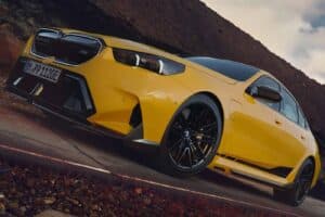 2025-bmw-m5-with-m-performance-parts (1)