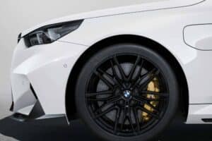2025-bmw-m5-with-m-performance-parts (13)