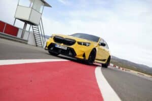 2025-bmw-m5-with-m-performance-parts (7)