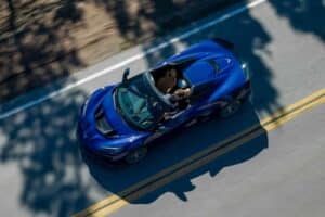 2025-chevrolet-corvette-zr1 (1)