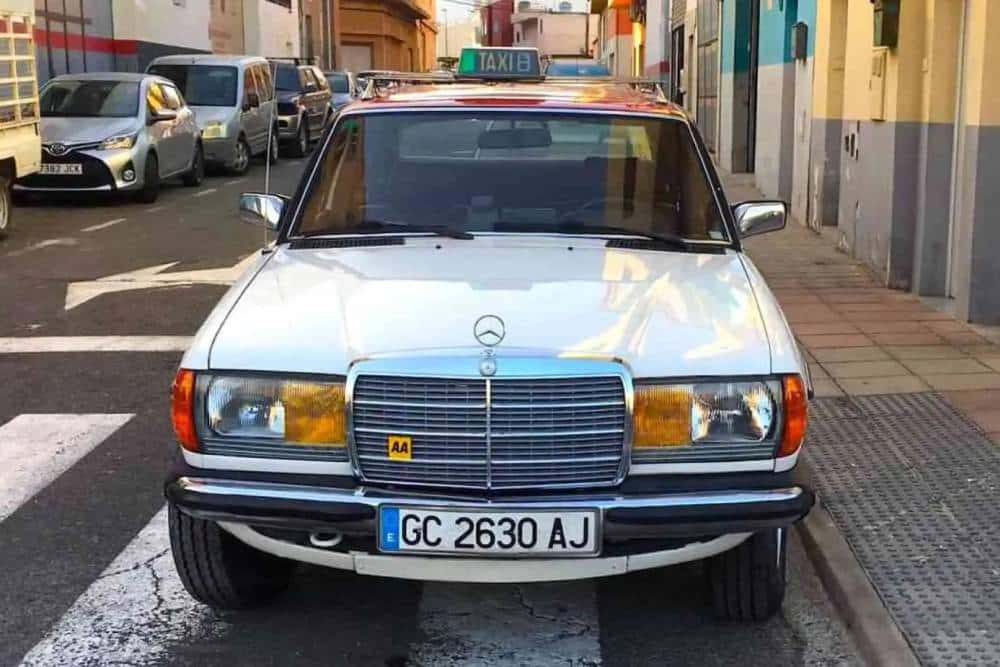 Απέθαντη Mercedes 240D με 7 εκατ. χλμ.!