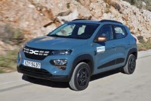 Dacia-Sprin-kinisi