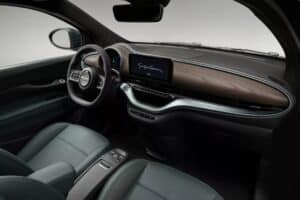 Fiat-500e-Giorgio-Armani-711-15