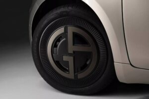 Fiat-500e-Giorgio-Armani-711-19