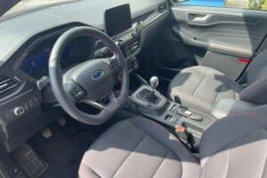 Ford-Kuga-2022-CarCenter-(4)