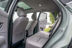 Hyundai-Kona-2023-rear-seat