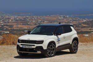 Jeep-Avenger-1.2-Hybrid-100-hp-(15)