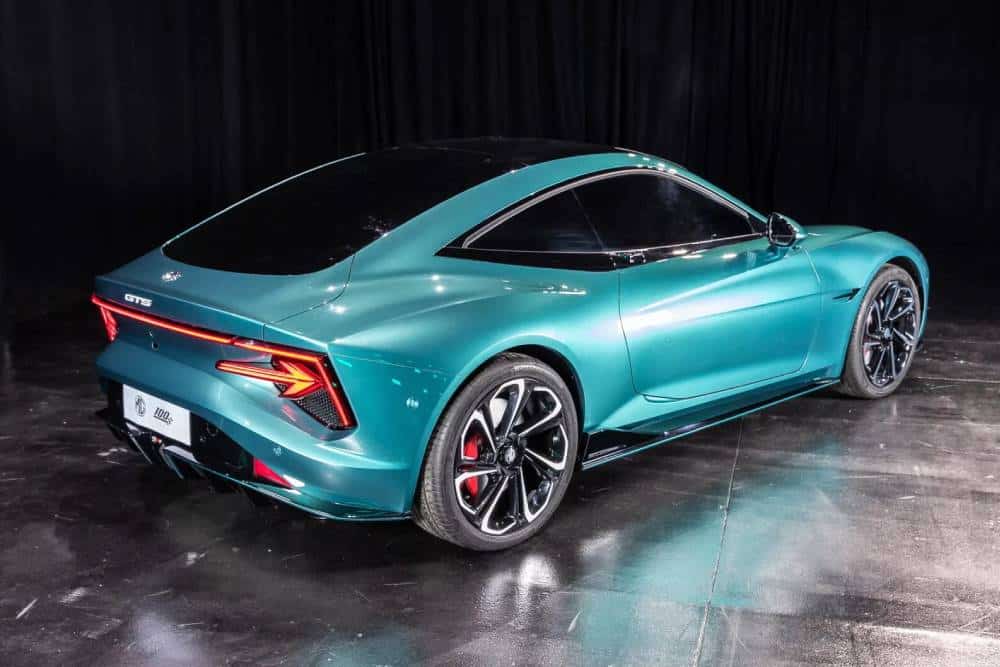 https://autogreeknews.gr/wp-content/uploads/2024/07/MG-Cyber-GTS-Concept-5-2048x1365-1.jpg