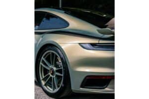 Porsche-911-Turbo-S-6