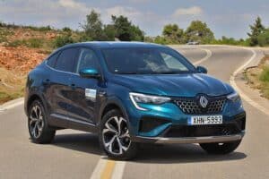 Renault-Arkana-1.3-TCe-mHEV-2024-(27)