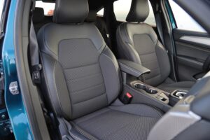 Renault-Arkana-1.3-TCe-mHEV-2024-(3)