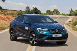 Renault-Arkana-fl-2024