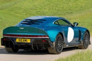 aston-martin-valour-first-drive-review (13)