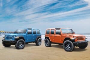jeep-debuts-the-gladiator-high-tide-edition-it-loo (2)
