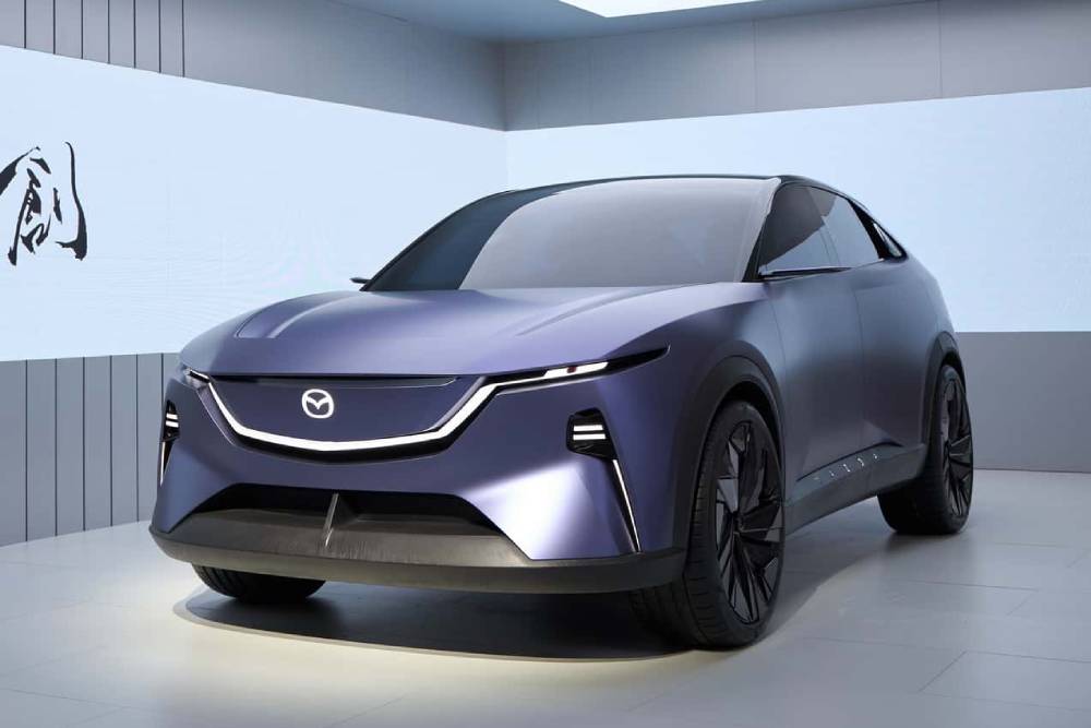 https://autogreeknews.gr/wp-content/uploads/2024/07/mazda-arata-concept.jpg