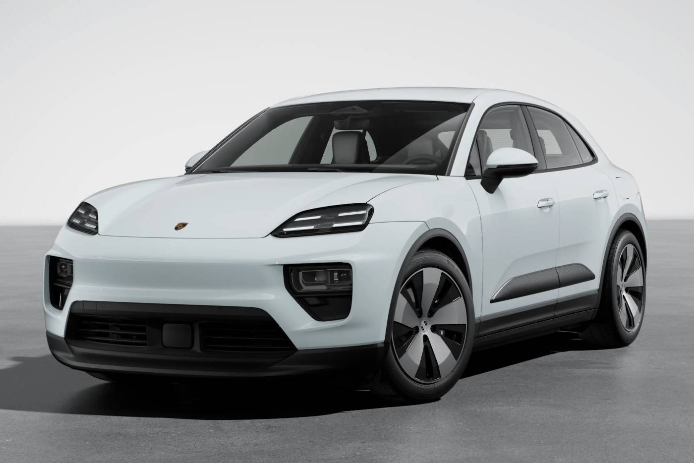 Στην Ελλάδα η νέα βασική Porsche Macan (+τιμές)