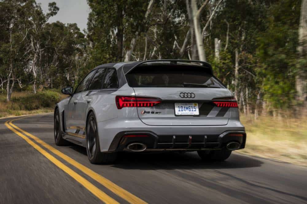 https://autogreeknews.gr/wp-content/uploads/2024/07/stunning-audi-rs-6-avant-gt-arrives-on-the-west-co-5.jpg