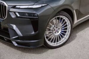 2025-BMW-ALPINA-XB7-Manufaktur-20-2048×1366