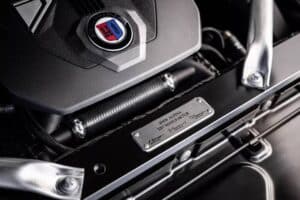 2025-BMW-ALPINA-XB7-Manufaktur-26-2048×1366