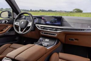 2025-BMW-ALPINA-XB7-Manufaktur-28-2048×1366