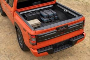 2025-Nissan-Frontier-00002-2048×1311
