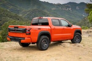 2025-Nissan-Frontier-00004-2048×1366