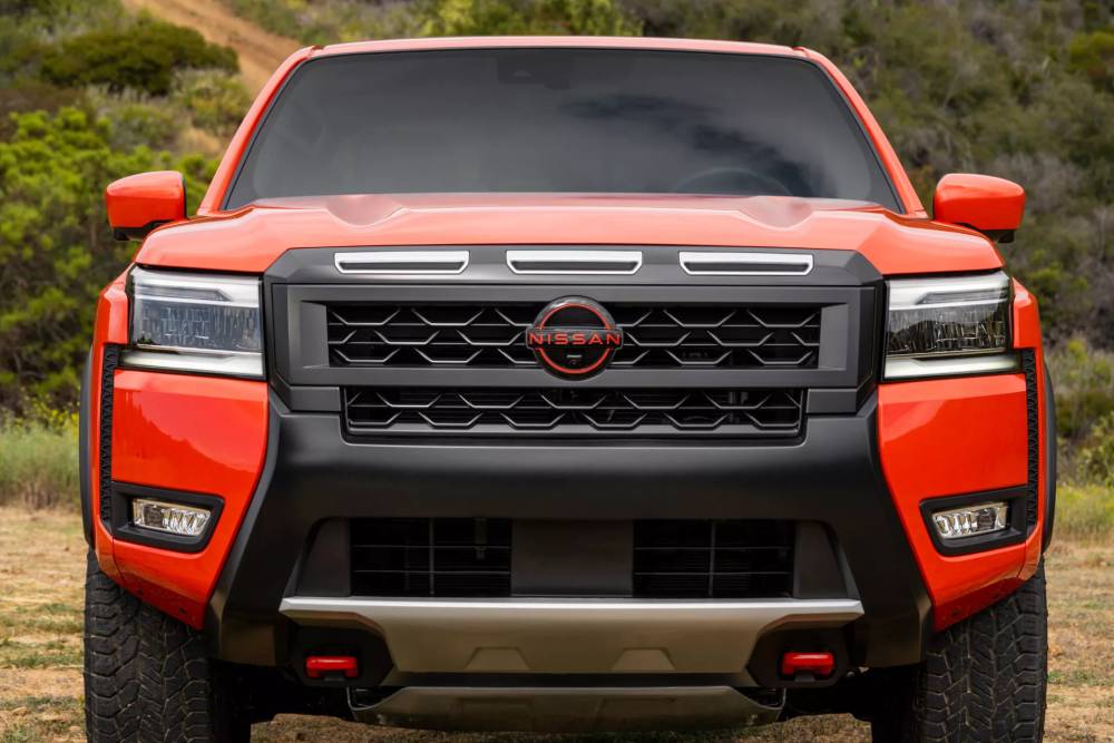 https://autogreeknews.gr/wp-content/uploads/2024/08/2025-Nissan-Frontier-00014-2048x1366-1.jpg
